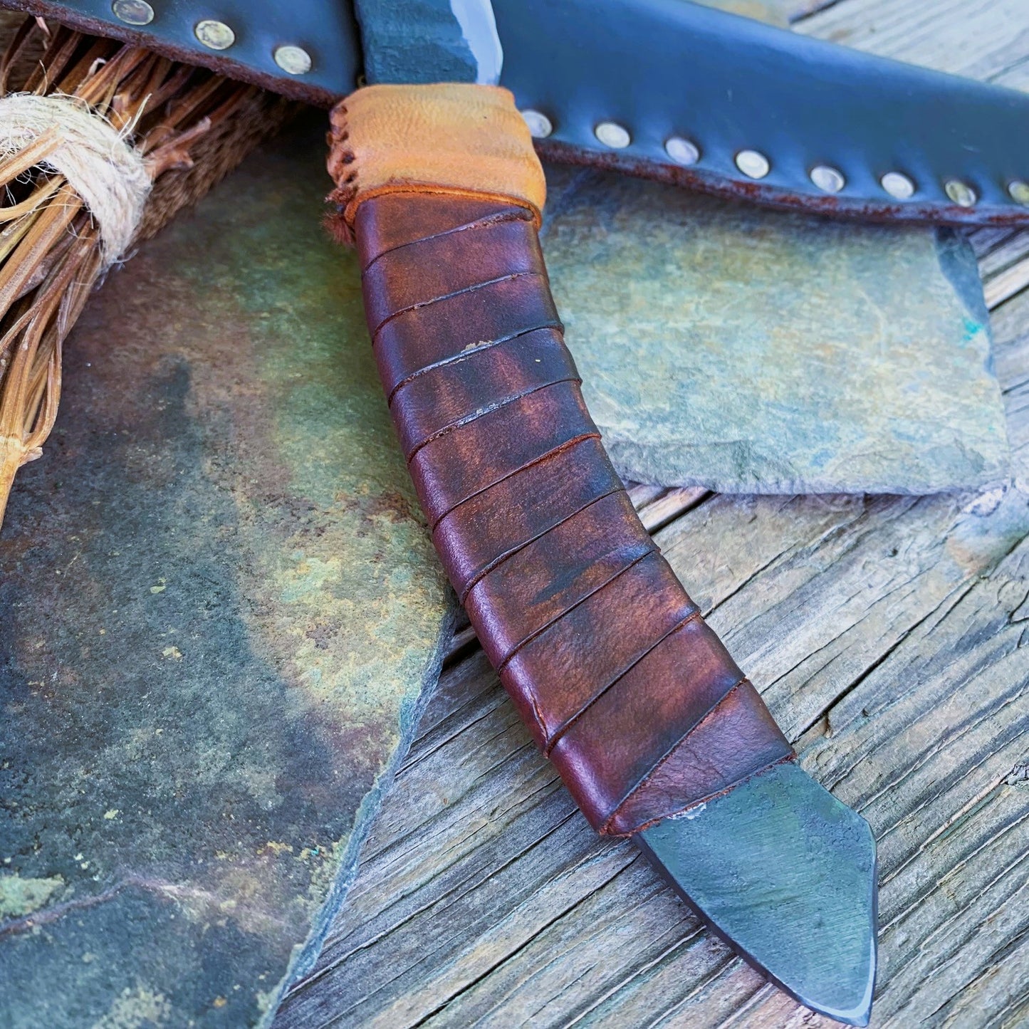 Aerendrim | Hand-Forged Elvish Fantasy Blade – 12.5" Reclaimed Steel Knife with Leather Sheath